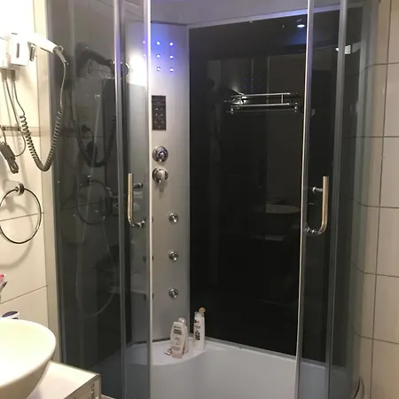 Schwanen Otel Mosbach (Neckar-Odenwald)