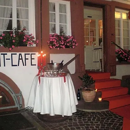Otel Schwanen
