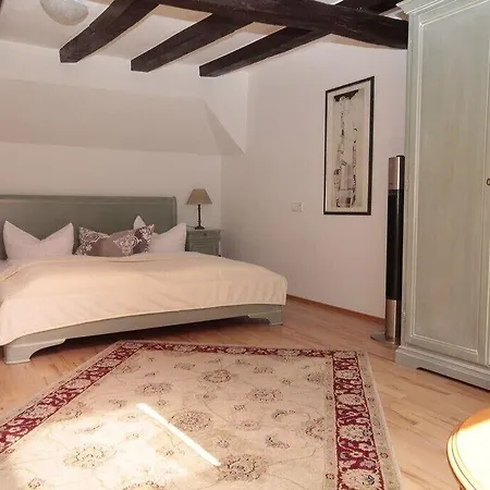 Schwanen 3* موسباخ