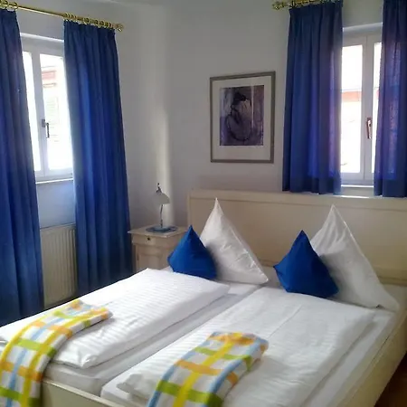 Schwanen In Der City 3*